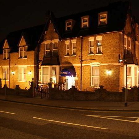 Kirkdale Hotel Кройдон Екстер'єр фото