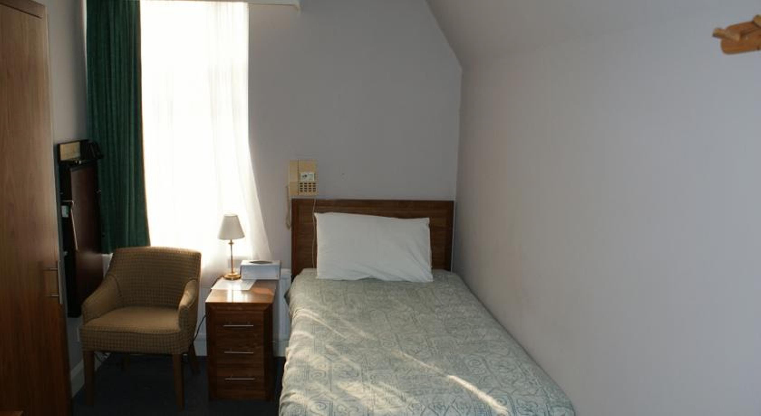 Kirkdale Hotel Кройдон Екстер'єр фото